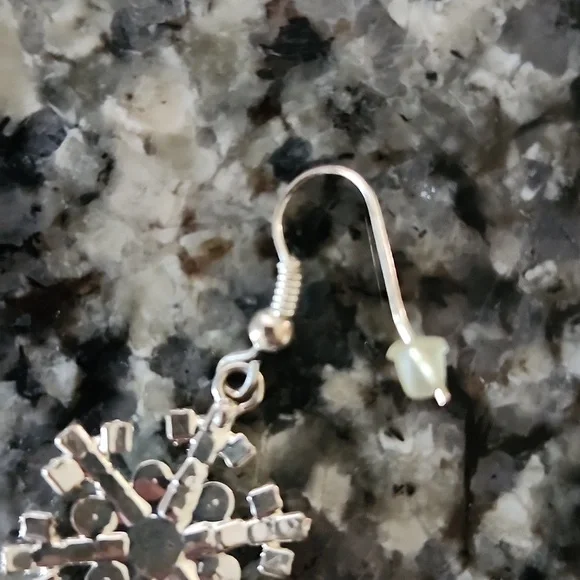 Snowflake Earrings - Picture 3 of 5
